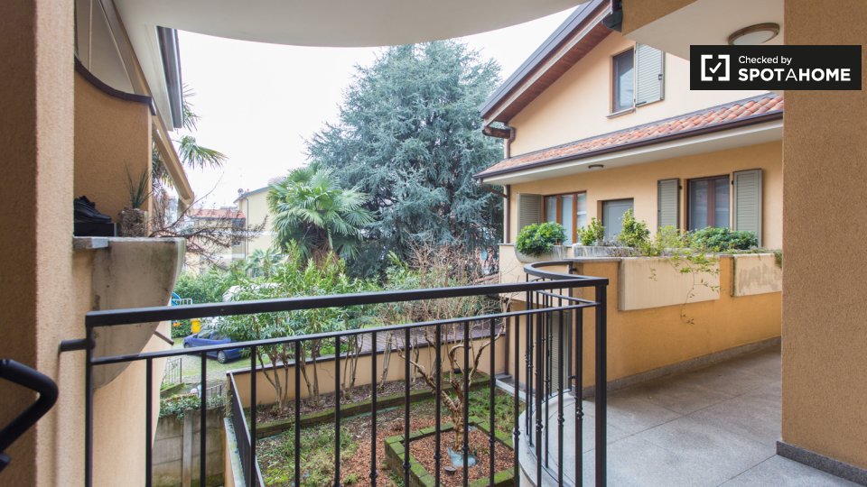 Immagine 16 di Ufficio in affitto  in Via Belluno a Cologno Monzese