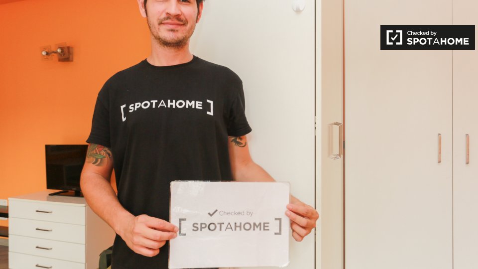 Immagine 19 di Ufficio in affitto  in Via Bordighera a Milano