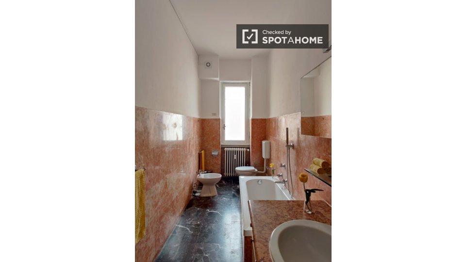 Immagine 15 di Camera condivisa in affitto  in Via Privata Santa Giovanna D'Arco a Milano