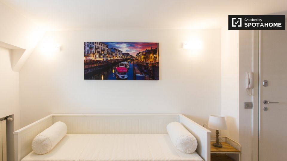 Immagine 4 di Ufficio in affitto  in Viale S. Gimignano, 20146 Milano MI, Italy a Milano