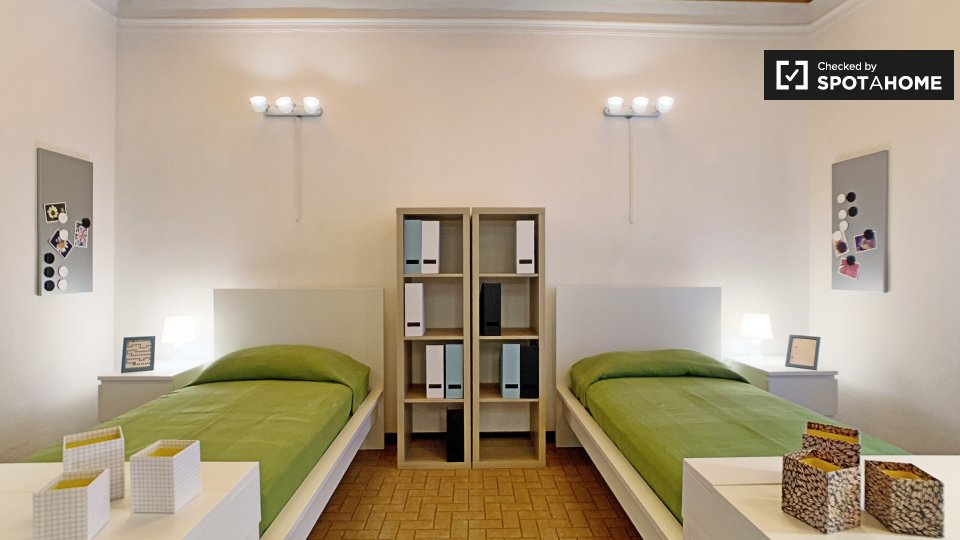 Immagine 2 di Camera condivisa in affitto  in Via Gaudenzio Ferrari, 20123 Milano MI, Italy a Milano
