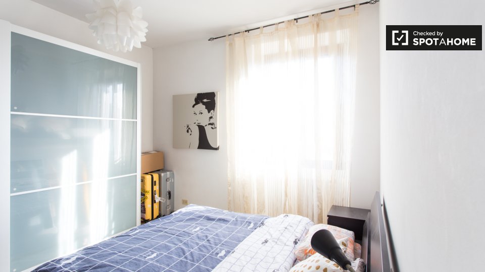 Immagine 2 di Camera condivisa in affitto  in Viale Tibaldi, 20141 Milano MI, Italy a Milano