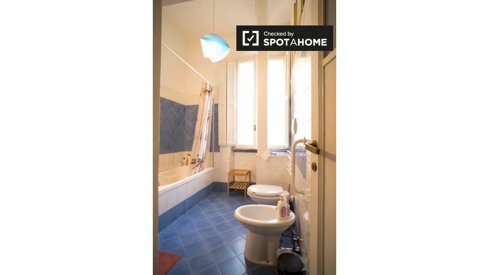 Immagine 9 di Camera condivisa in affitto  in Via Antonio Gallonio, 00161 Roma RM, Italy a Roma