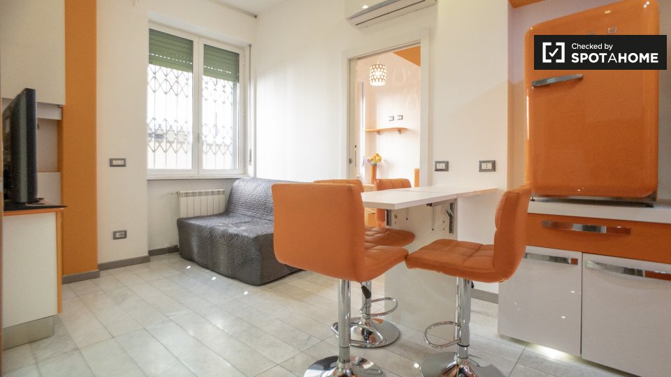 Immagine 3 di Appartamento in affitto  in Via Fiuggi, 20159 Milano MI, Italy a Milano