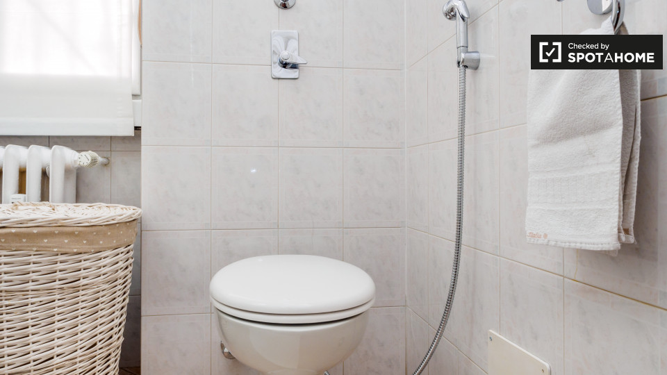 Immagine 19 di Ufficio in affitto  in Via Giulio Ceradini a Milano