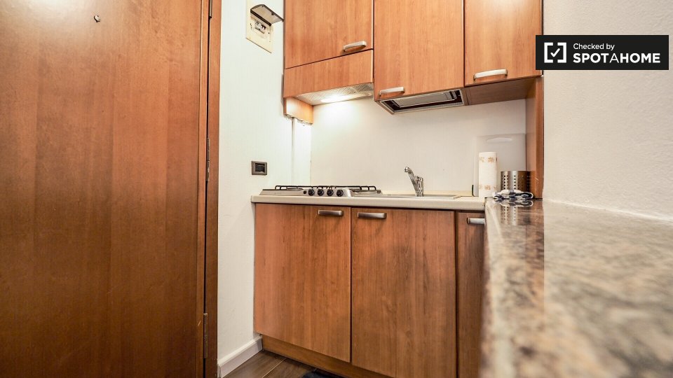 Immagine 8 di Ufficio in affitto  in Via Antonio Mambretti, 20157 Milano MI, Italy a Milano