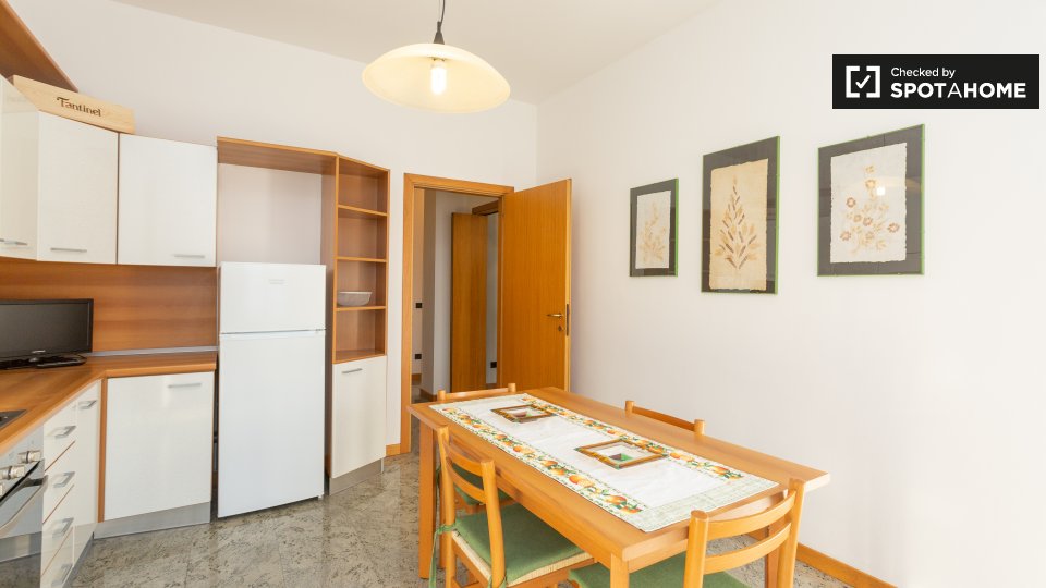 Immagine 17 di Camera condivisa in affitto  in Via Carlo Pisacane, 7, 20010 Pregnana Milanese MI, Italy a Bernate Ticino