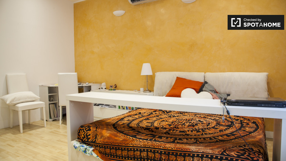 Immagine 2 di Appartamento in affitto  in Via Vallericcia a Roma