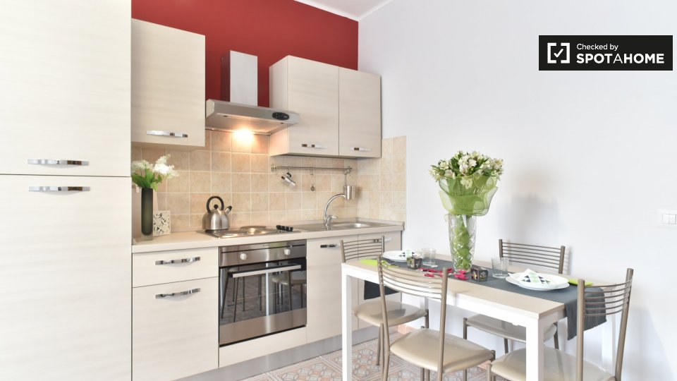 Immagine 4 di Appartamento in affitto  in Via Alessio Baldovinetti, 00142 Roma RM, Italy a Roma