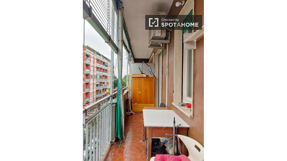 Immagine 6 di Camera condivisa in affitto  in Via Vincenzo Gioberti a Sesto San Giovanni