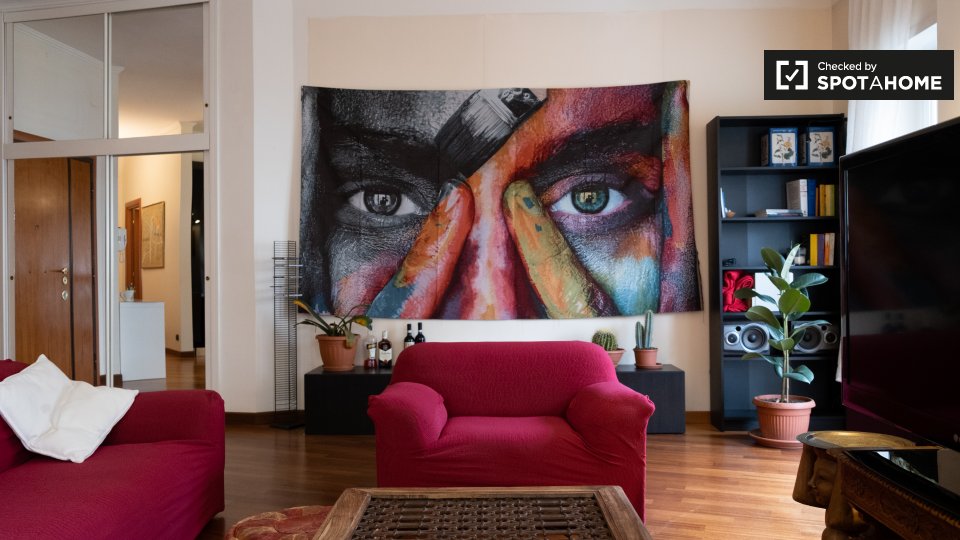 Immagine 13 di Camera condivisa in affitto  in Via Bonaventura Cerretti a Roma