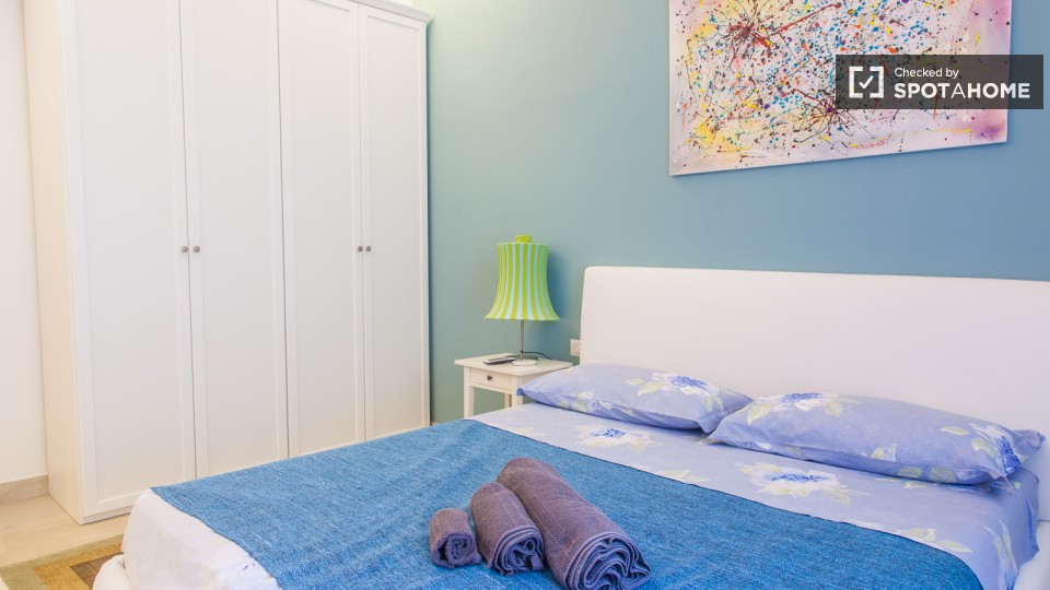 Immagine 2 di Camera condivisa in affitto  in Via Amerigo Vespucci a Roma