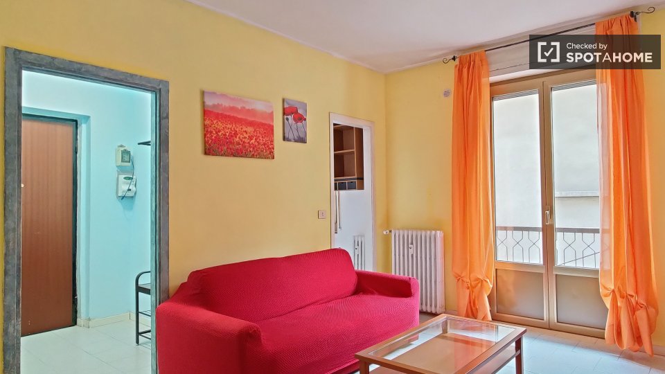 Immagine 1 di Appartamento in affitto  in Via Giovanni Ameglio a Milano