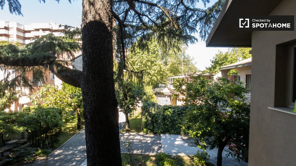 Immagine 5 di Camera condivisa in affitto  in Via Risorgimento, 11, 20093 Cologno Monzese MI, Italy a Cologno Monzese