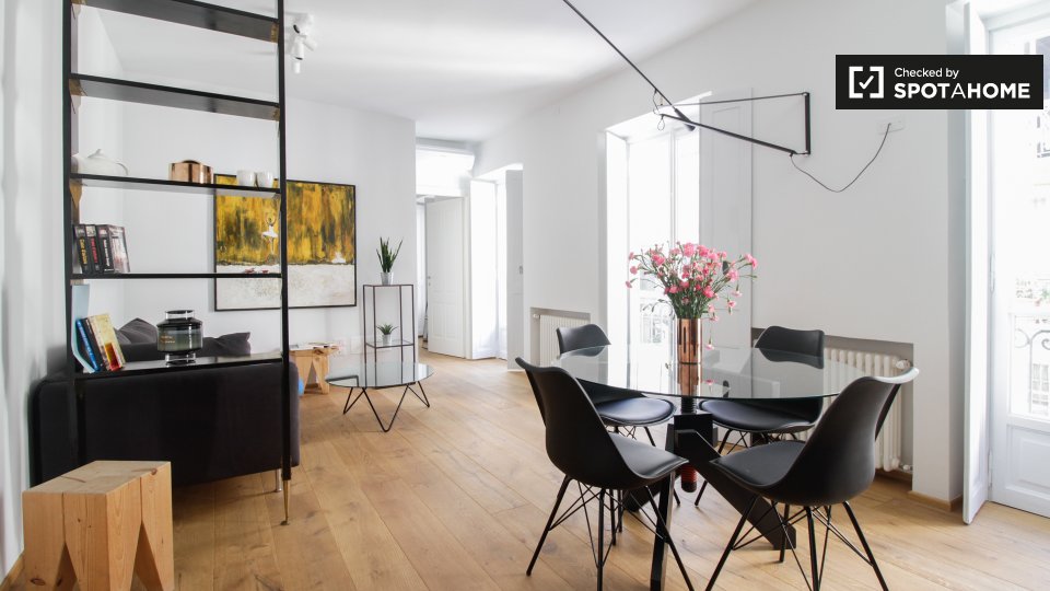 Immagine 2 di Appartamento in affitto  in Via Giuseppe Luigi Lagrange, 10123 Torino TO, Italy a Torino