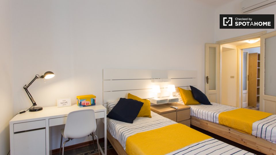 Immagine 3 di Camera condivisa in affitto  in Viale Bligny a Milano