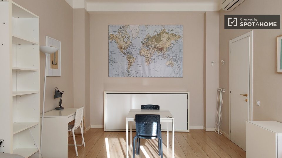 Immagine 4 di Ufficio in affitto  in Via Goffredo Sigieri, 20135 Milano MI, Italy a Milano