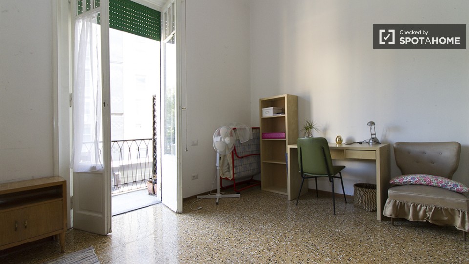 Immagine 5 di Camera condivisa in affitto  in Viale Jenner a Milano