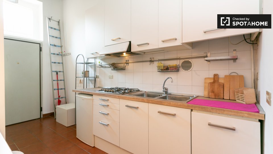 Immagine 12 di Ufficio in affitto  in Via Lodovico Il Moro, 20143 Milano MI, Italy a Milano