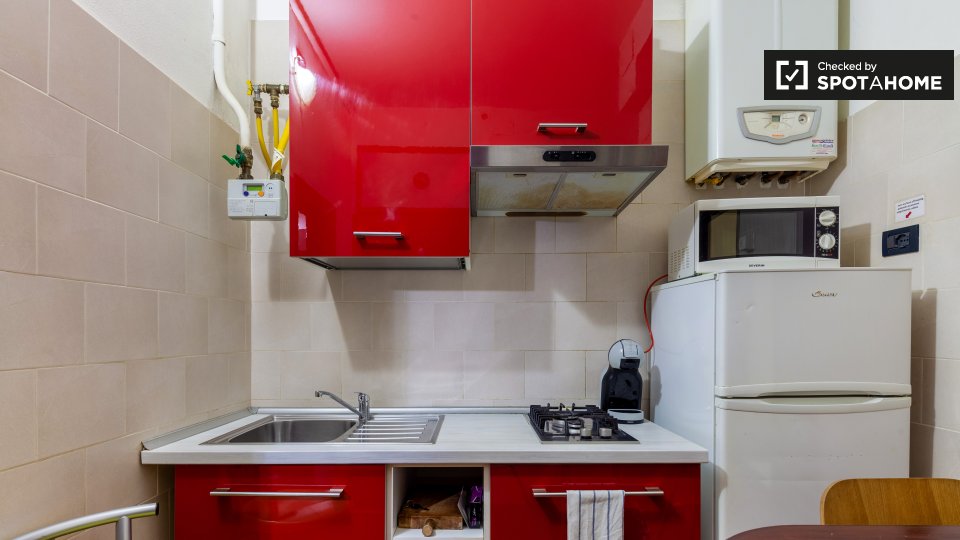 Immagine 6 di Ufficio in affitto  in Via Palestro a Bologna