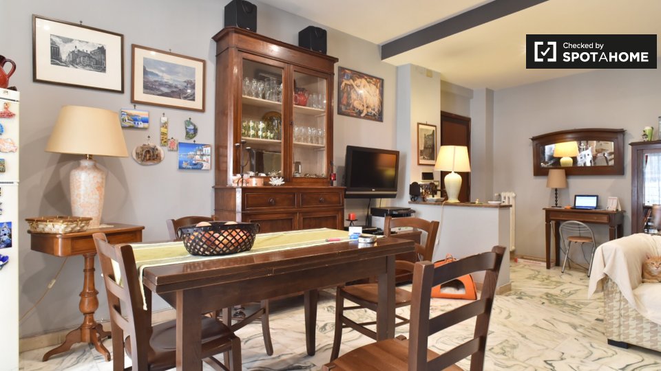 Immagine 6 di Camera condivisa in affitto  in Via di Torrevecchia, 00168 Roma RM, Italy a Roma