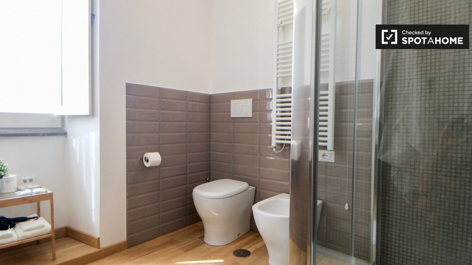 Immagine 13 di Appartamento in affitto  in Via Belsiana a Roma