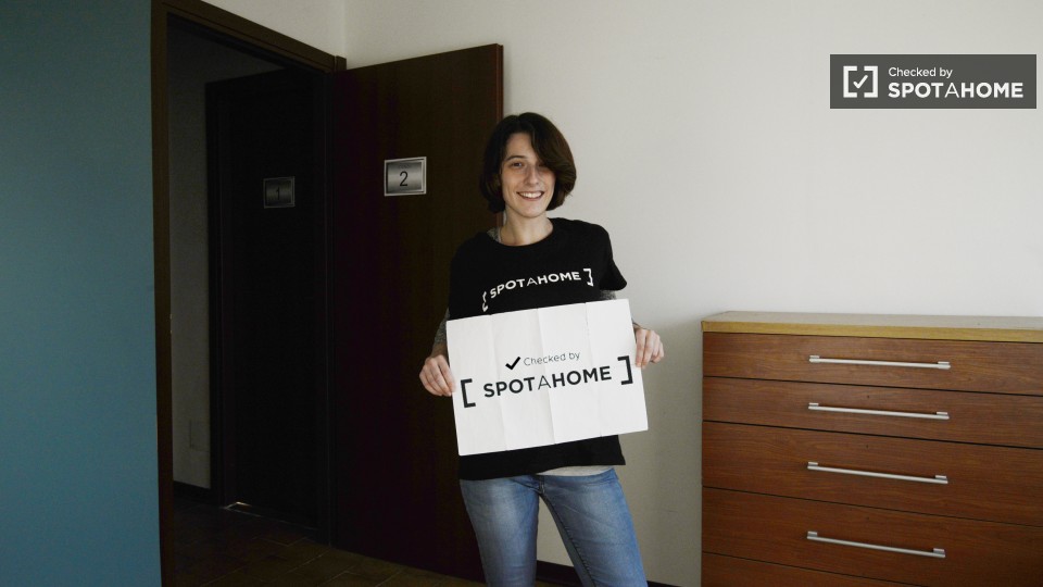 Immagine 15 di Camera condivisa in affitto  in Via dei Missaglia a Milano