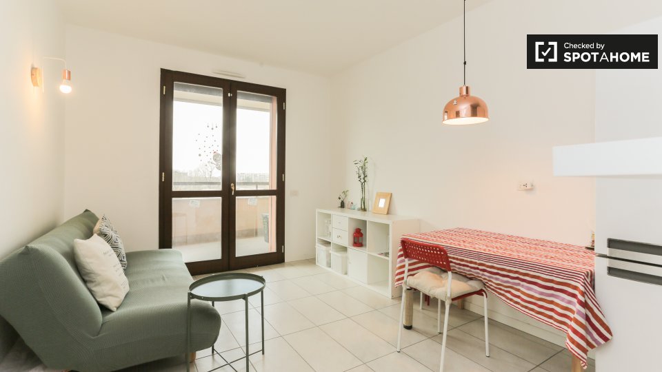 Immagine 1 di Appartamento in affitto  in Via Erice, 20141 Milano MI, Italy a Milano