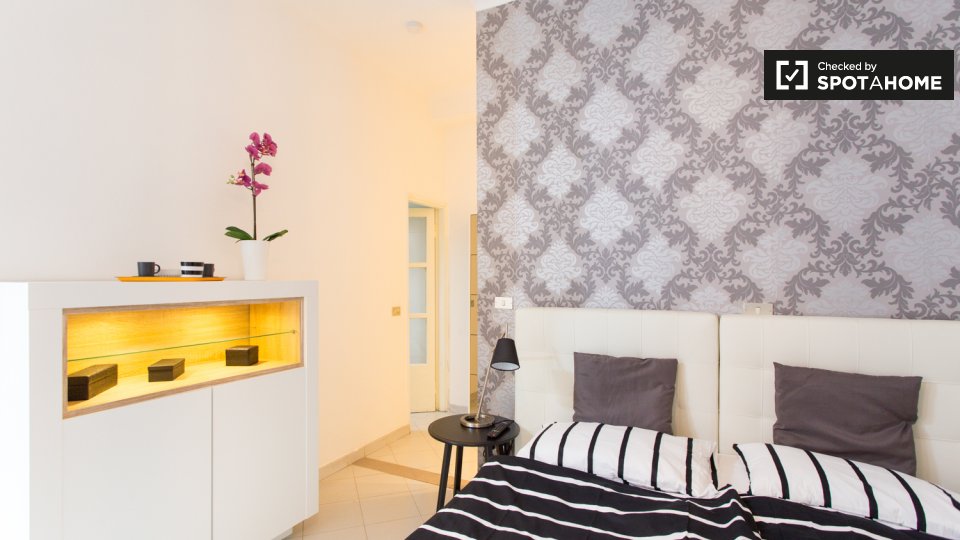 Immagine 4 di Ufficio in affitto  in Via Privata Oristano, 20128 Milano MI, Italy a Milano