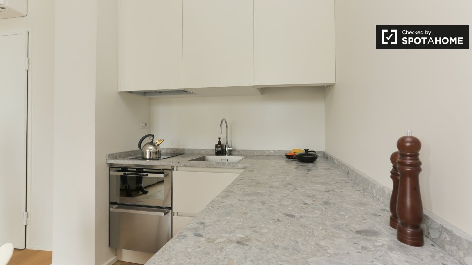 Immagine 18 di Ufficio in affitto  in Piazza S. Camillo de Lellis a Milano