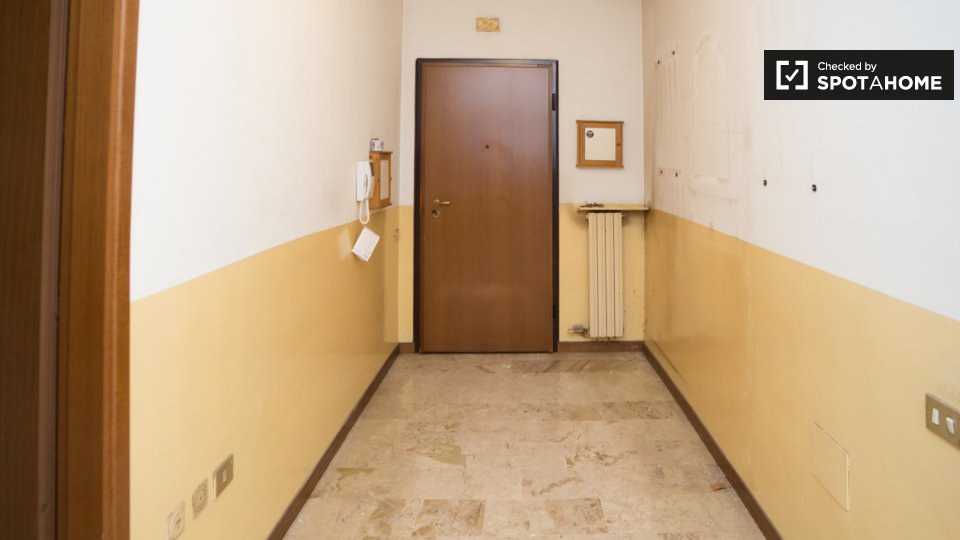 Immagine 14 di Camera condivisa in affitto  in Via Nicola Romeo a Milano