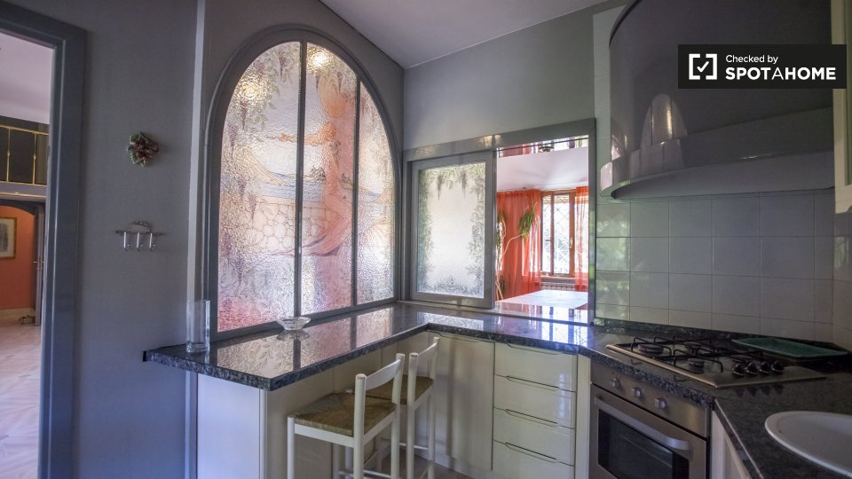 Immagine 10 di Appartamento in affitto  in Via Del fosso di Fioranello a Roma