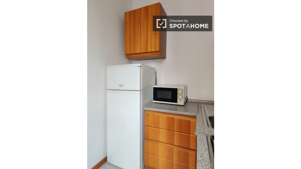 Immagine 7 di Appartamento in affitto  in Via Giovanni Ameglio a Milano