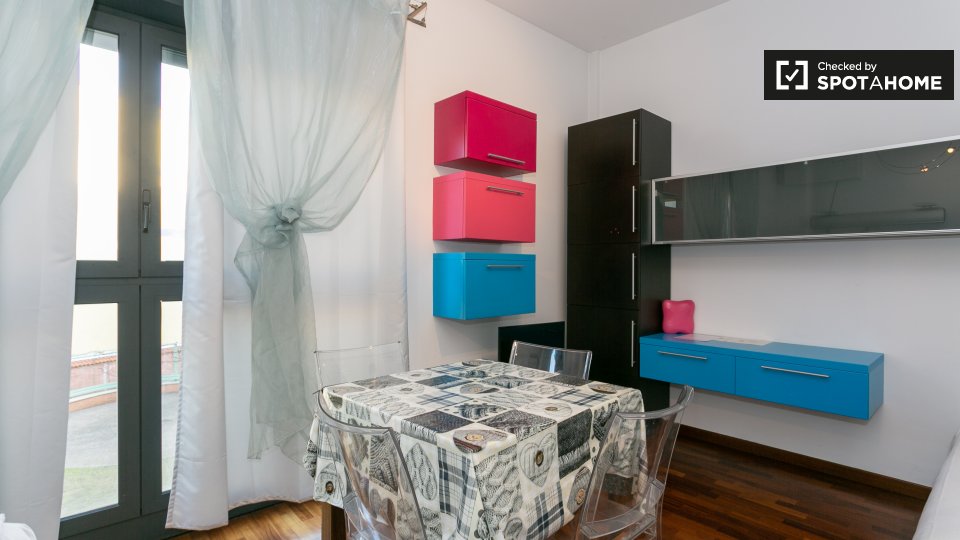 Immagine 9 di Ufficio in affitto  in Corso S. Gottardo a Milano