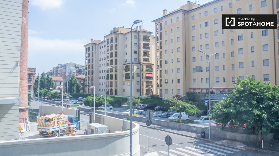 Immagine 6 di Ufficio in affitto  in Via Sannio, 20137 Milano MI, Italy a Milano