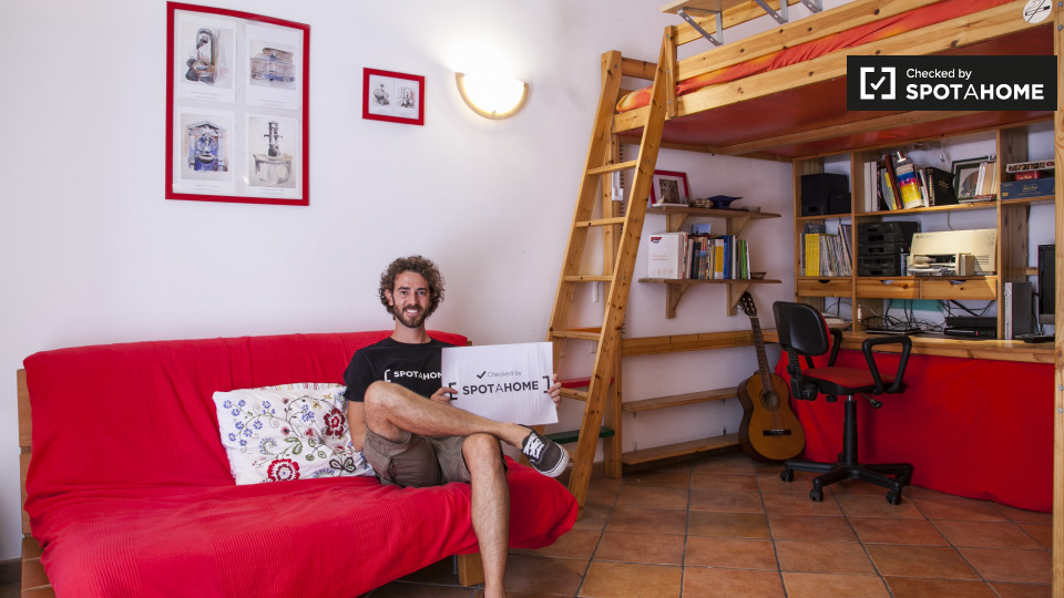 Immagine 6 di Ufficio in affitto  in Via della Polveriera a Roma