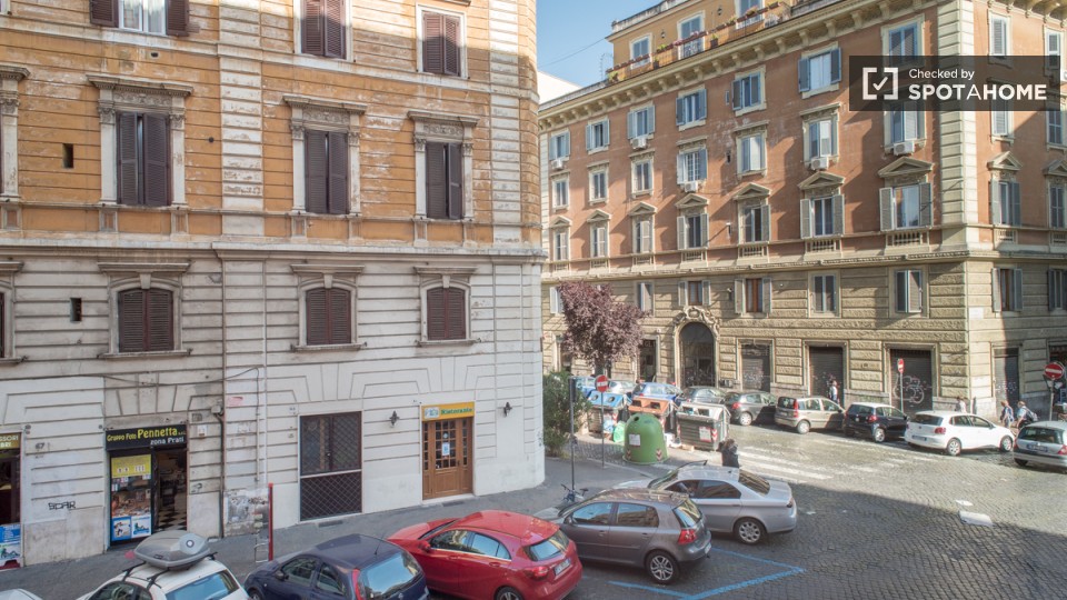 Immagine 16 di Appartamento in affitto  in Via Vespasiano a Roma