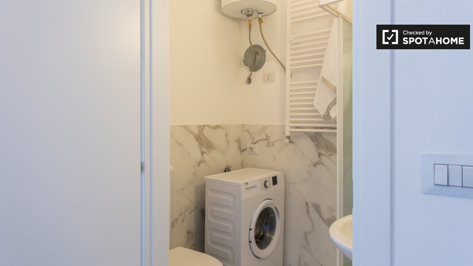 Immagine 9 di Ufficio in affitto  in Viale Gorizia a Milano