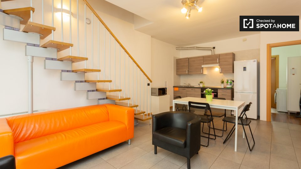 Immagine 7 di Camera condivisa in affitto  in Viale dell'Innovazione a Milano