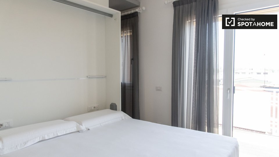 Immagine 10 di Ufficio in affitto  in Via Prenestina a Roma