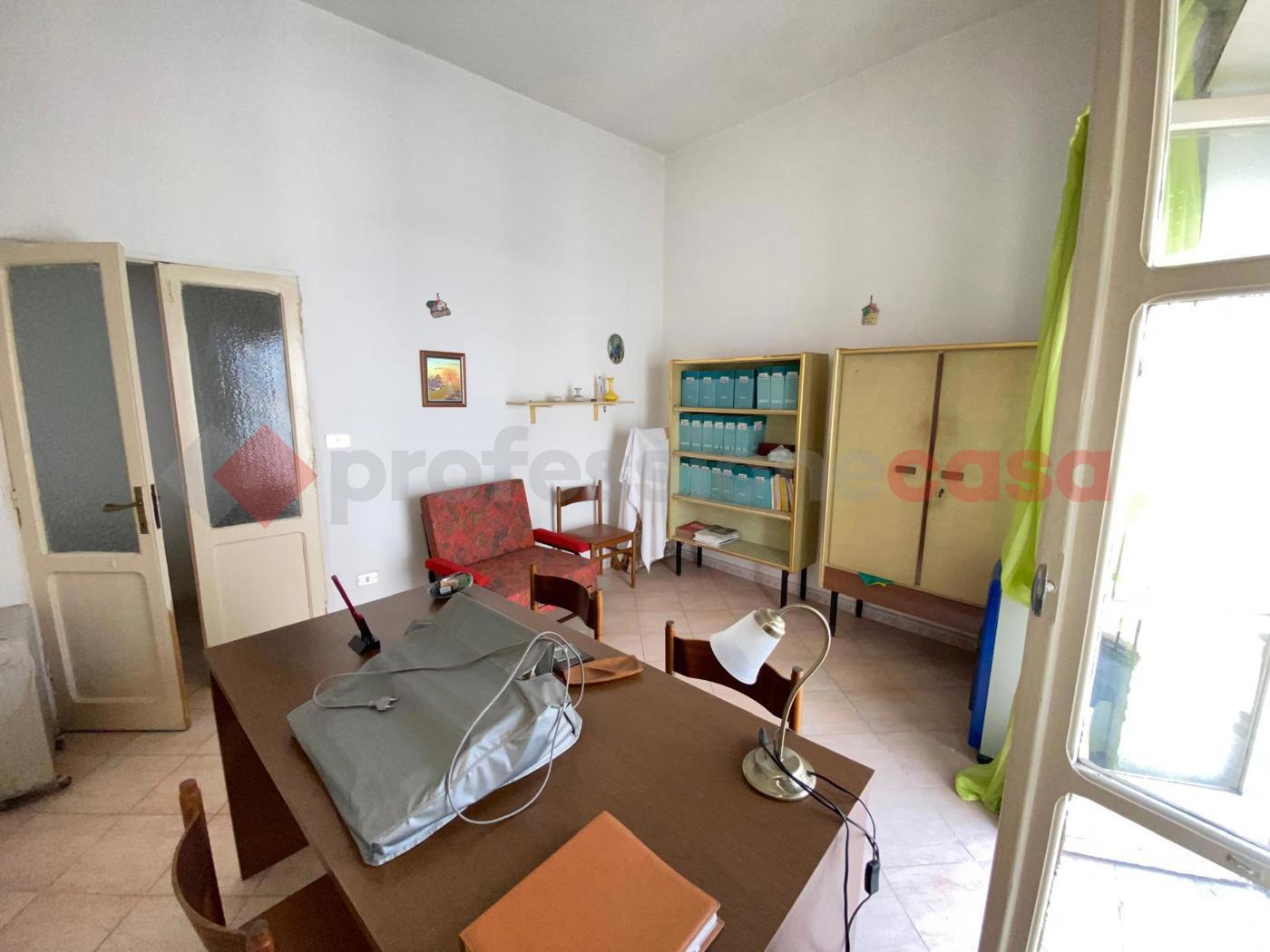 Foto annuncio 24