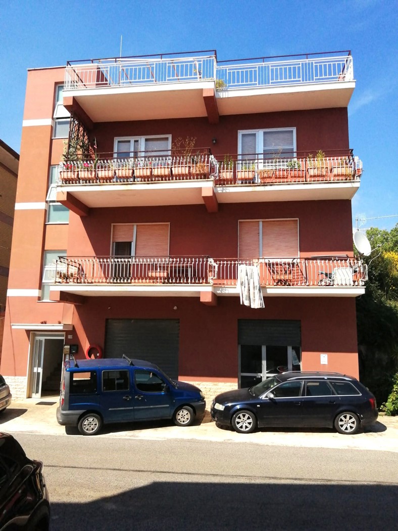 Foto annuncio 1